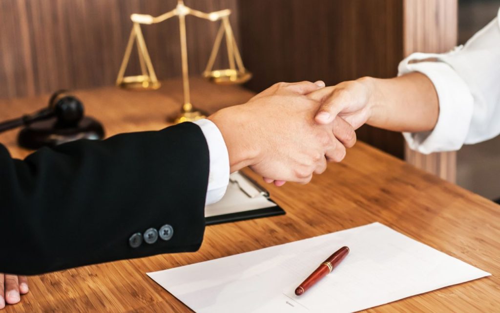 Law firms can use AI agents to vet leads without losing trust